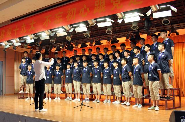 調(diào)整大小 3、一等獎(jiǎng)：15建筑工程施工1班代表隊(duì).jpg
